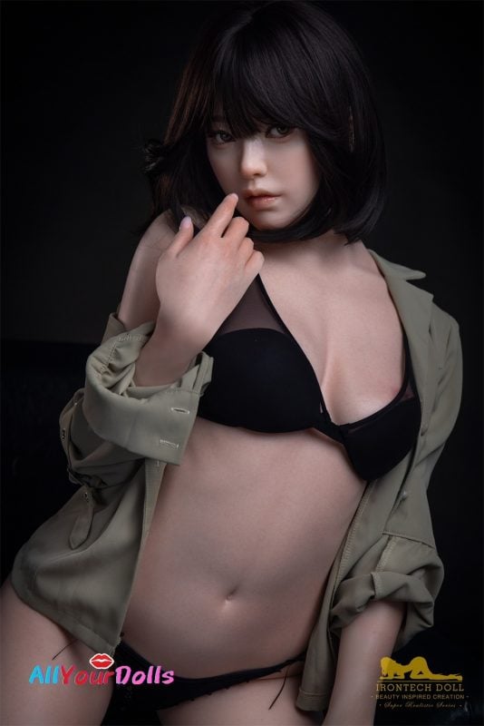 Eileen-Irontechdoll-Silicone-S40-163cm-AllYourDolls (14)