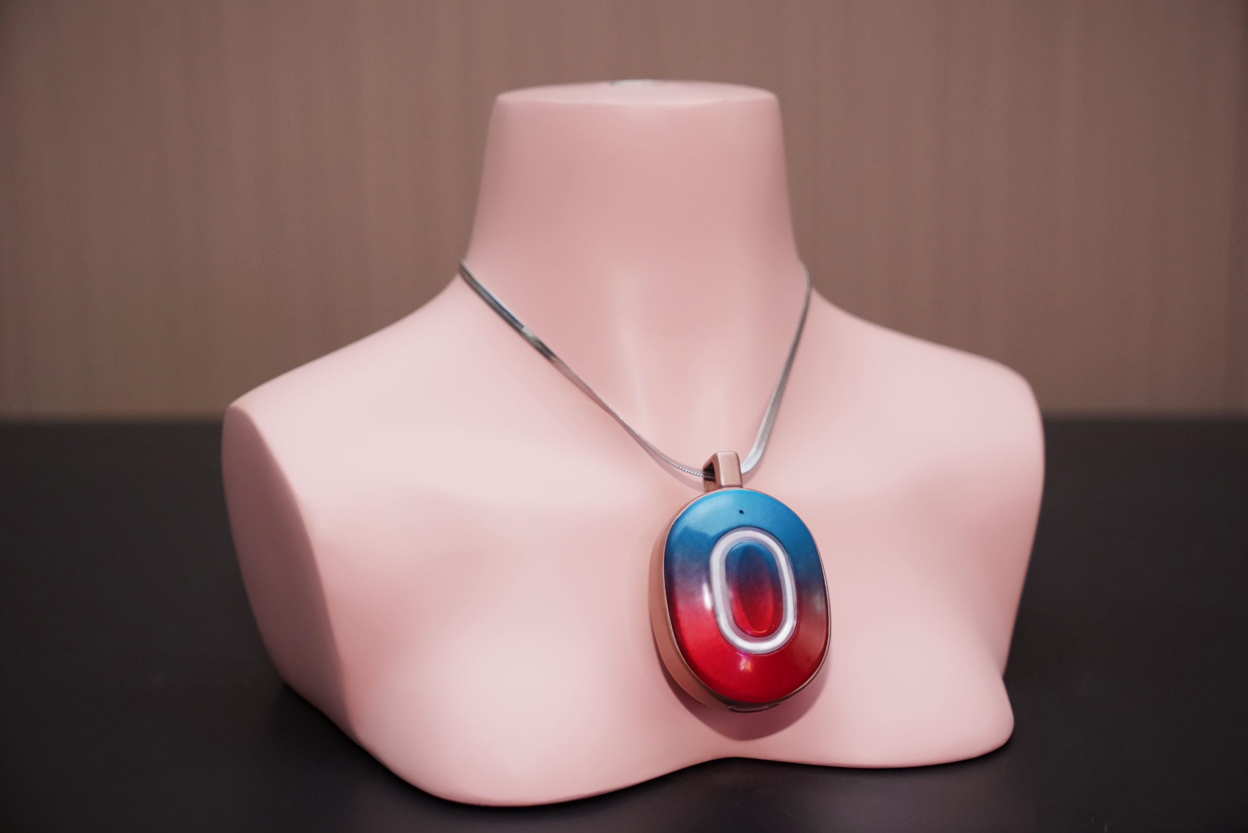 Vine Talk-AI Necklace