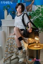 153B-Molly-fanreal29