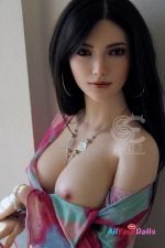Living Silicone Sex Doll