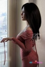 Living Silicone Sex Doll