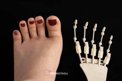 Articulated Toes