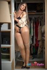 Realistic Sex Doll