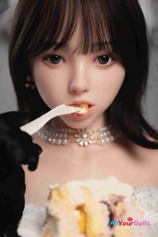 Fair Skin Asian Sex Doll