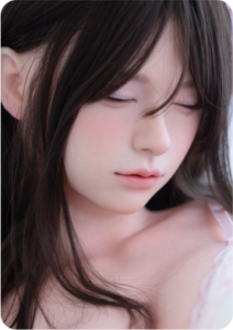C014  Liuli with eyes closed