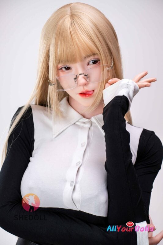 lifelike Sex Doll