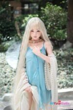 Asian Sex Doll