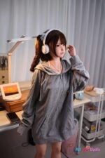Asian Sex Doll