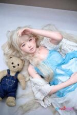 Asian Sex Doll