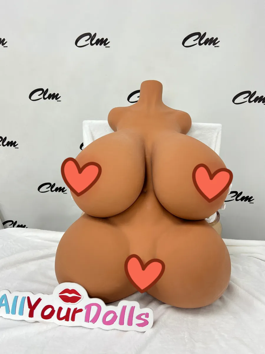 AllYourDolls Pre-shipping Quality Check 10