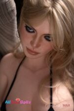 Curvy Sex Doll